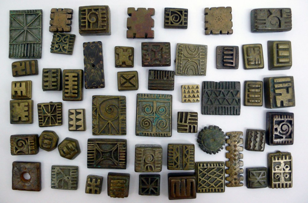 gold akan gold weights 14th to 19th