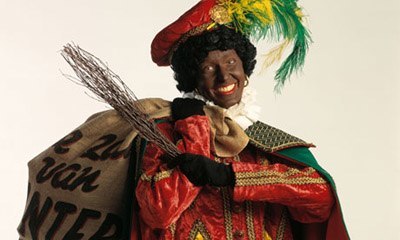 zwarte-piet roe oorringen